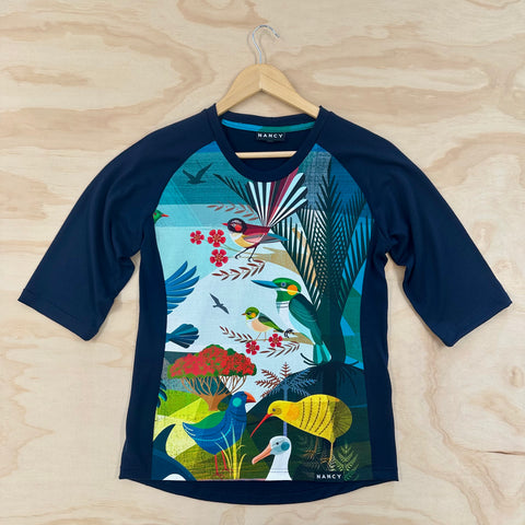 Fantail Riding Top